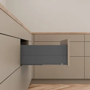 BLUM - Szuflada Merivobox BOXCAP 300 E z pełnym bokiem antracyt 40 kg